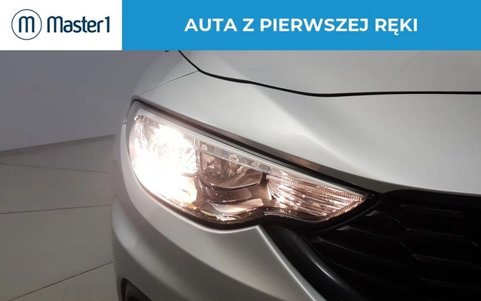 Fiat Tipo cena 43850 przebieg: 92368, rok produkcji 2019 z Chociwel małe 191